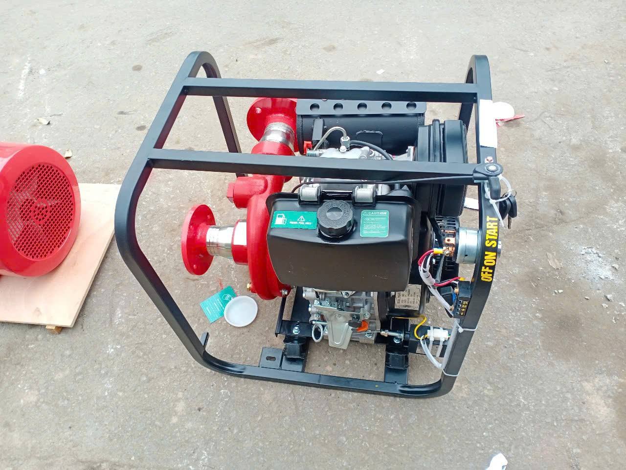 Máy Bơm Động Cơ Diesel Xách Tay 7.5kW Khung Vuông