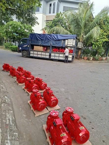 Máy bơm điện chữa cháy Himawari 22KW giá tốt tại Hà Nội: