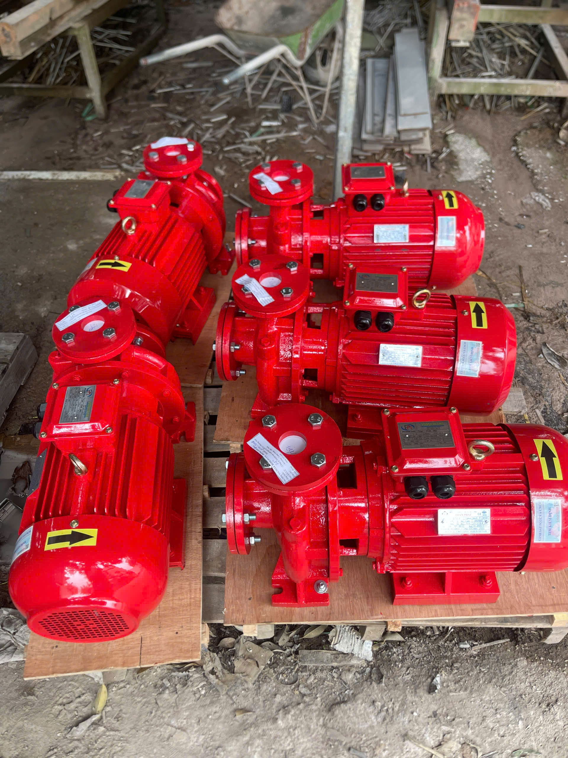 Máy bơm PCCC đầu liền Công suất: 25 hp / 18.5 kw Hãng: HIMAWARI- VN