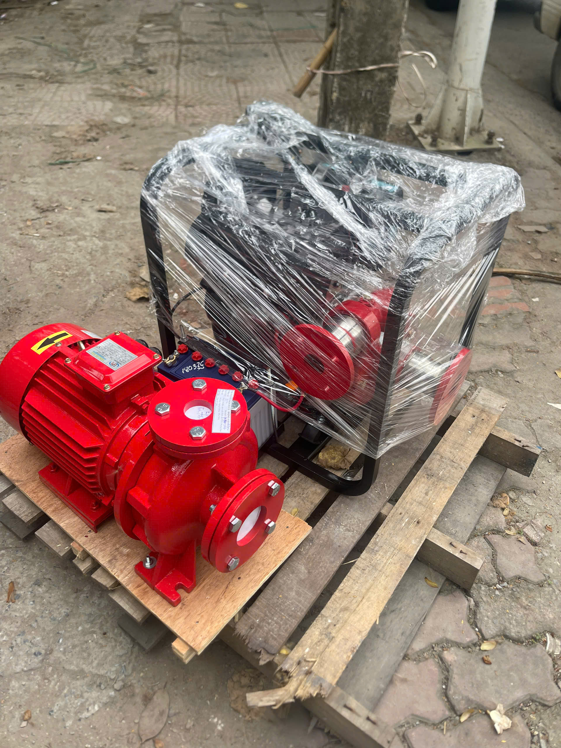 Máy bơm PCCC HIMAWARI-VN PN40-250B